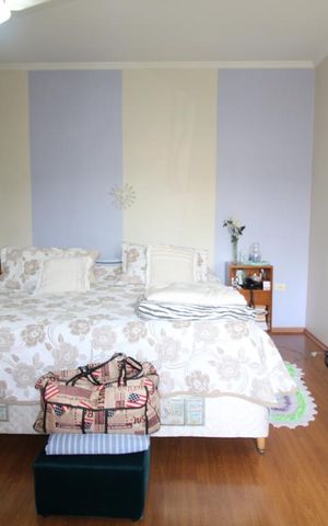 Casa à venda com 200m², 3 quartos e 4 vagasQuarto
