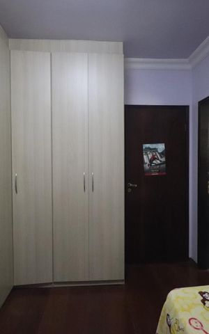 Casa à venda com 233m², 3 quartos e 5 vagasSuíte 3