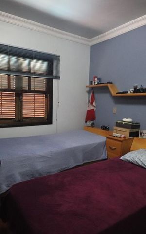 Casa à venda com 233m², 3 quartos e 5 vagasSuíte 1