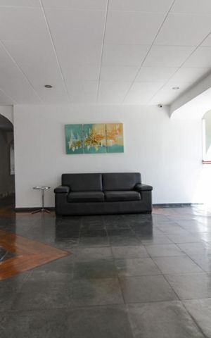Apartamento à venda com 85m², 2 quartos e 2 vagasHall de Entrada