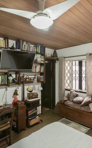Casa para alugar com 260m², 4 quartos e sem vagaQuarto 1