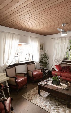 Casa para alugar com 260m², 4 quartos e sem vagaSala