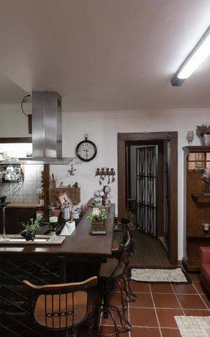 Casa para alugar com 260m², 4 quartos e sem vagaCozinha