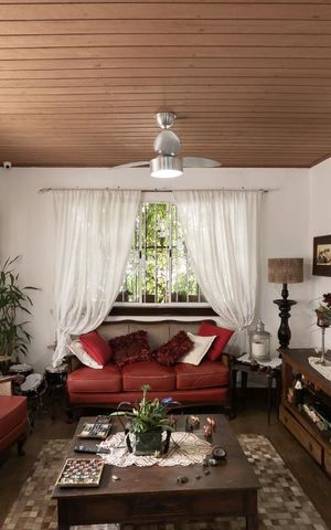 Casa para alugar com 260m², 4 quartos e sem vagaSala