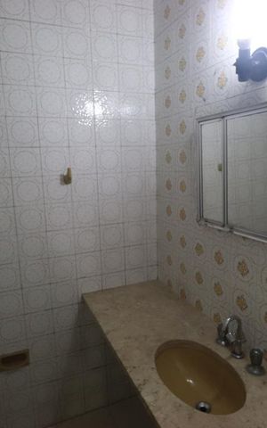 Casa à venda com 200m², 3 quartos e 3 vagasBanheiro Social