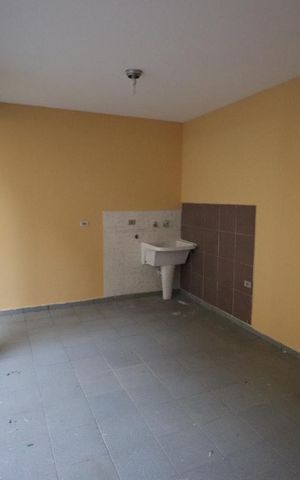 Casa à venda com 200m², 3 quartos e 3 vagasÁrea de Serviço