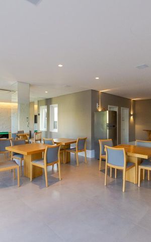Apartamento à venda com 64m², 2 quartos e 1 vaga Apartamento à venda com 64m², 2 quartos e 1 vagaÁrea comum - Salão de festas
