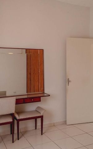 Casa à venda com 171m², 2 quartos e 5 vagas Casa à venda com 171m², 2 quartos e 5 vagasQuarto 1
