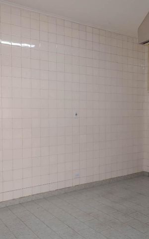 Casa à venda com 171m², 2 quartos e 5 vagas Casa à venda com 171m², 2 quartos e 5 vagasCozinha