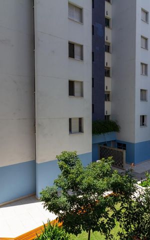 Apartamento à venda com 147m², 4 quartos e 1 vaga Apartamento à venda com 147m², 4 quartos e 1 vagaVista do Quarto 2