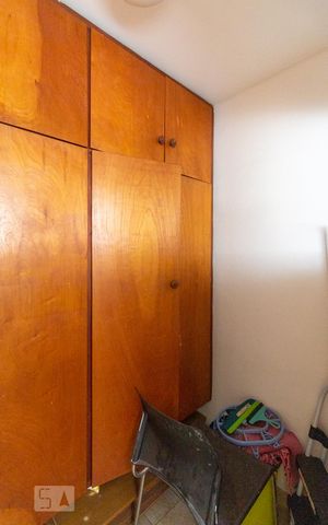 Apartamento à venda com 147m², 4 quartos e 1 vaga Apartamento à venda com 147m², 4 quartos e 1 vagaQuarto de Serviço