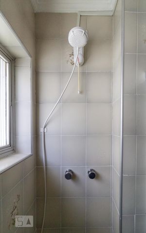 Apartamento à venda com 147m², 4 quartos e 1 vaga Apartamento à venda com 147m², 4 quartos e 1 vagaBanheiro 1 - Suíte