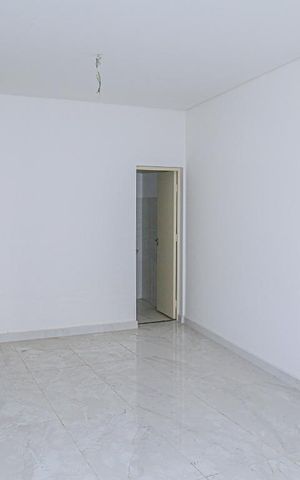Studio à venda com 27m², 1 quarto e sem vaga Studio à venda com 27m², 1 quarto e sem vagaSutdio