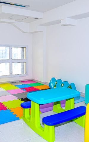 Studio à venda com 27m², 1 quarto e sem vaga Studio à venda com 27m², 1 quarto e sem vagaÁrea Comum - Playground