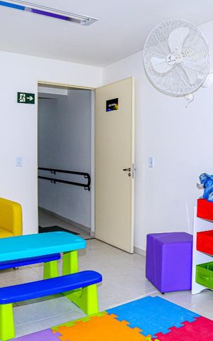 Studio à venda com 27m², 1 quarto e sem vaga Studio à venda com 27m², 1 quarto e sem vagaÁrea Comum - Playground