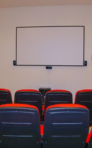 Studio à venda com 27m², 1 quarto e sem vaga Studio à venda com 27m², 1 quarto e sem vagaÁrea comum - Cinema