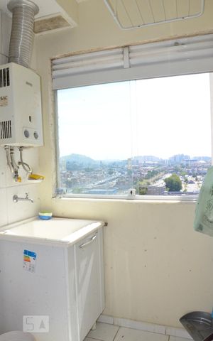 Apartamento para alugar com 67m², 3 quartos e 1 vagaÁrea comum de serviço