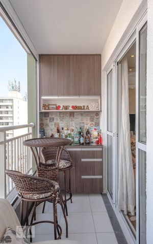 Apartamento para alugar com 33m², 1 quarto e sem vaga Apartamento para alugar com 33m², 1 quarto e sem vagaVaranda