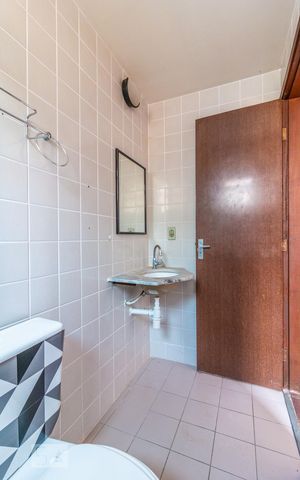 Apartamento à venda com 67m², 3 quartos e 1 vaga Apartamento à venda com 67m², 3 quartos e 1 vagaBanheiro da suíte