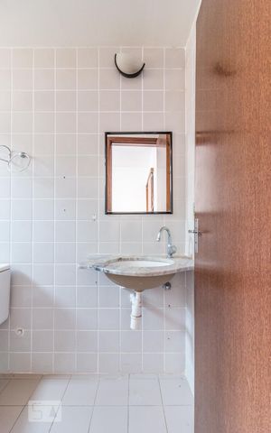Apartamento à venda com 67m², 3 quartos e 1 vaga Apartamento à venda com 67m², 3 quartos e 1 vagaBanheiro da suíte
