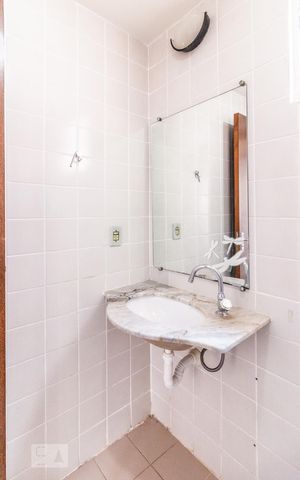 Apartamento à venda com 67m², 3 quartos e 1 vaga Apartamento à venda com 67m², 3 quartos e 1 vagaBanheiro