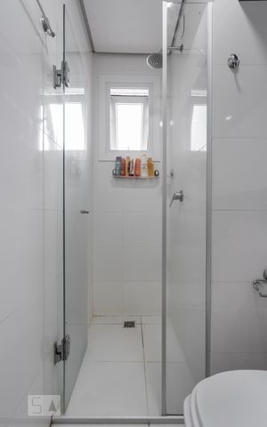 Casa de condomínio à venda com 94m², 3 quartos e 2 vagasBanheiro