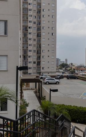 Apartamento para alugar com 49m², 2 quartos e 1 vaga Apartamento para alugar com 49m², 2 quartos e 1 vagaFachada