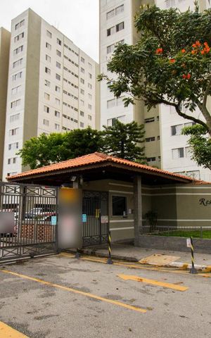 Apartamento para alugar com 54m², 2 quartos e 1 vaga Apartamento para alugar com 54m², 2 quartos e 1 vagaFachada