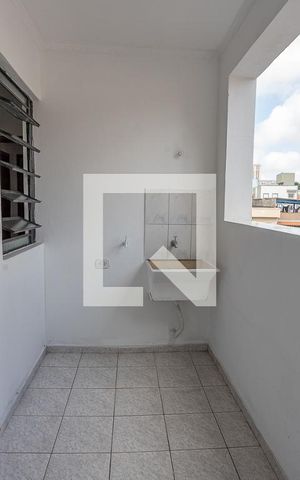 Apartamento para alugar com 65m², 2 quartos e sem vaga Apartamento para alugar com 65m², 2 quartos e sem vagaÁrea de serviço