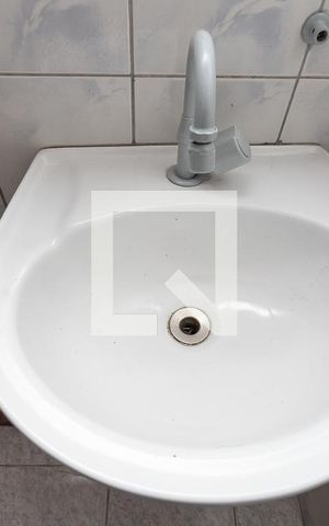 Apartamento para alugar com 65m², 2 quartos e sem vaga Apartamento para alugar com 65m², 2 quartos e sem vagaBanheiro