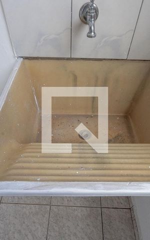 Apartamento para alugar com 65m², 2 quartos e sem vaga Apartamento para alugar com 65m², 2 quartos e sem vagaÁrea de serviço