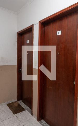 Apartamento para alugar com 65m², 2 quartos e sem vaga Apartamento para alugar com 65m², 2 quartos e sem vagaEntrada