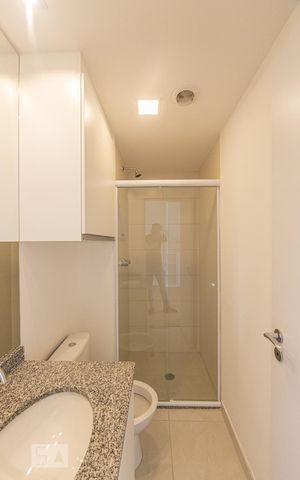 Apartamento para alugar com 36m², 1 quarto e sem vaga Apartamento para alugar com 36m², 1 quarto e sem vagaBanheiro Social