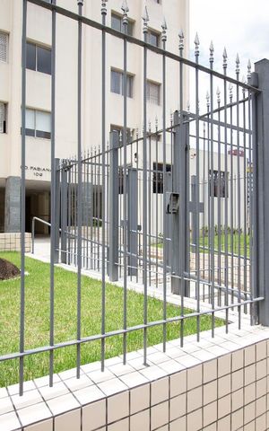 Apartamento à venda com 44m², 1 quarto e 1 vaga Apartamento à venda com 44m², 1 quarto e 1 vagaFachada
