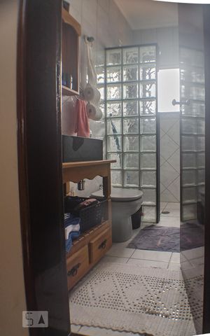 Apartamento à venda com 125m², 3 quartos e 2 vagas Apartamento à venda com 125m², 3 quartos e 2 vagasBanheiro 1
