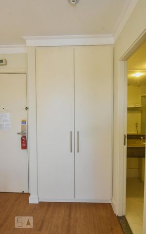 Studio à venda com 65m², 1 quarto e 1 vagaQuarto
