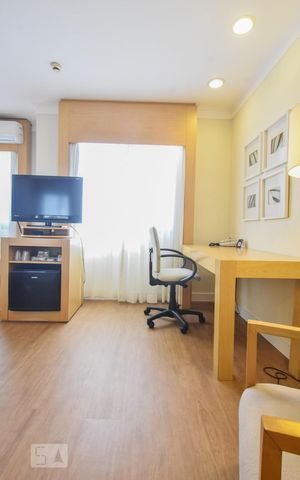 Studio à venda com 65m², 1 quarto e 1 vagaSala