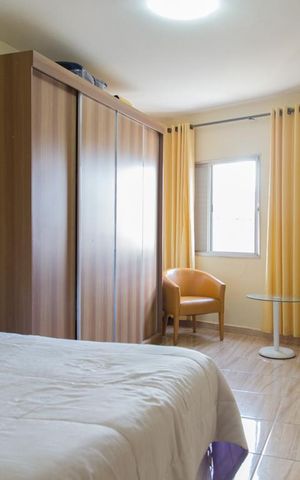 Apartamento à venda com 140m², 3 quartos e 2 vagas Apartamento à venda com 140m², 3 quartos e 2 vagasQuarto 2 - Suíte