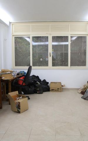 Apartamento à venda com 160m², 3 quartos e 1 vagaSala