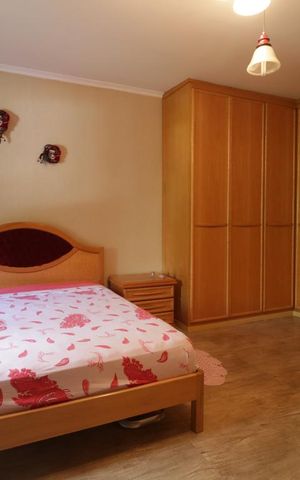 Casa à venda com 180m², 2 quartos e 2 vagasQuarto 1