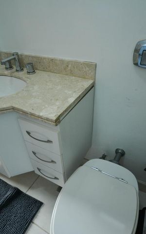Apartamento à venda com 385m², 4 quartos e 5 vagas Apartamento à venda com 385m², 4 quartos e 5 vagasLavabo