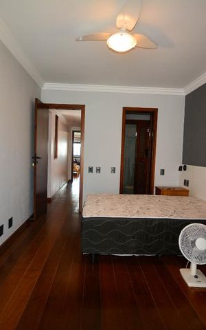 Apartamento à venda com 385m², 4 quartos e 5 vagas Apartamento à venda com 385m², 4 quartos e 5 vagasSuíte 2