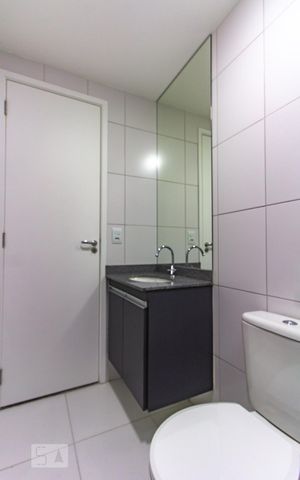 Apartamento à venda com 40m², 1 quarto e 1 vaga Apartamento à venda com 40m², 1 quarto e 1 vagaBanheiro