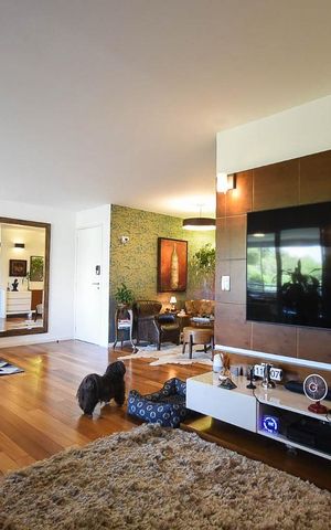 Apartamento à venda com 142m², 3 quartos e 2 vagas Apartamento à venda com 142m², 3 quartos e 2 vagasSala