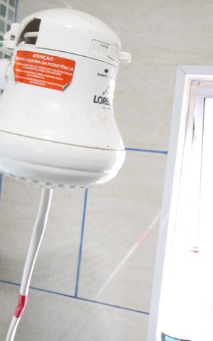 Casa à venda com 80m², 2 quartos e 3 vagasBanheiro