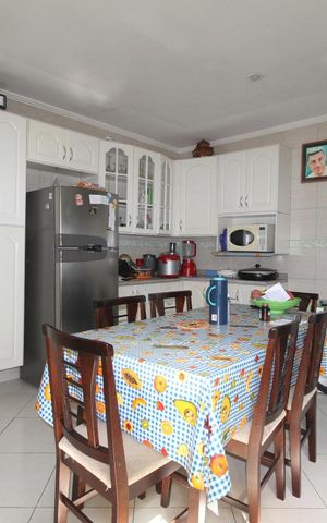 Casa à venda com 80m², 2 quartos e 3 vagasCozinha