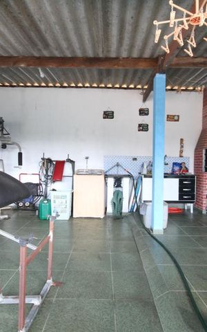 Casa à venda com 80m², 2 quartos e 3 vagasÁrea de serviço