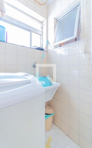 Apartamento à venda com 69m², 2 quartos e 2 vagas Apartamento à venda com 69m², 2 quartos e 2 vagasÁrea de Serviço