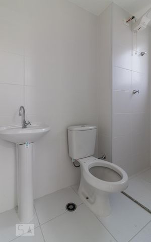 Apartamento à venda com 47m², 1 quarto e sem vaga Apartamento à venda com 47m², 1 quarto e sem vagaBanheiro da suíte