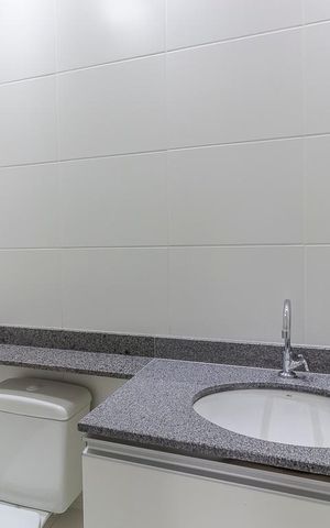 Apartamento para alugar com 34m², 2 quartos e 1 vaga Apartamento para alugar com 34m², 2 quartos e 1 vagaBanheiro